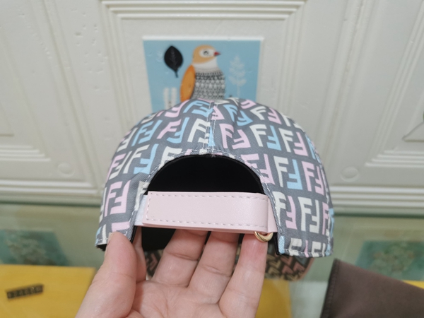 ブランド帽子内部構造